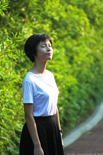 约拍美少女，两人的户外写真