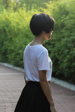 约拍美少女，两人的户外写真