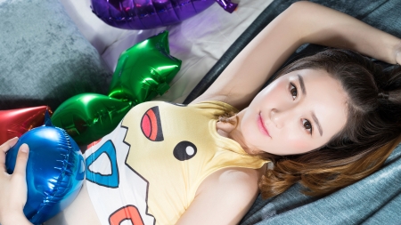 可爱美女杨暖高清壁纸