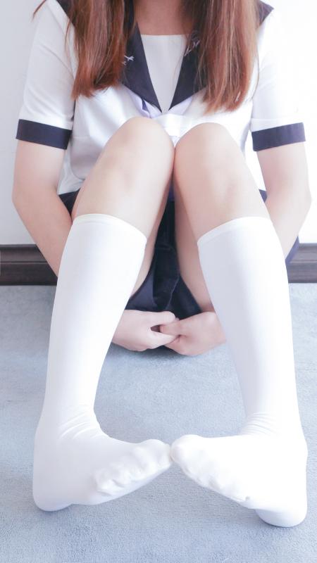 JK水手服美腿，只看腿就已经很美了