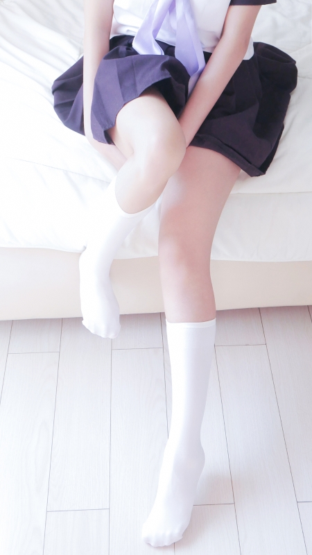 JK水手服美腿，只看腿就已经很美了