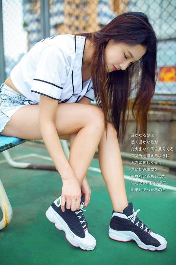 清纯短裤学生美女图片