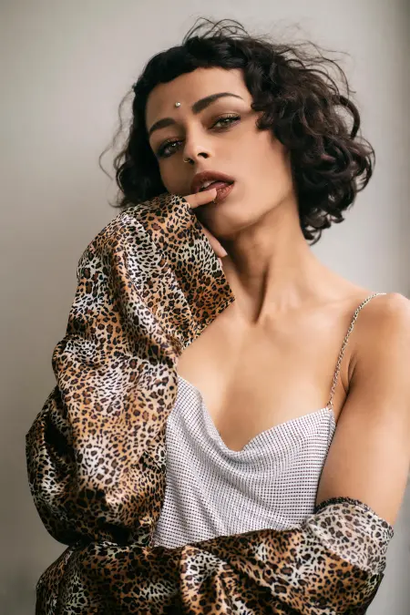 Model Mariya