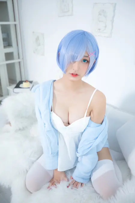 神楽阪真冬 蕾姆