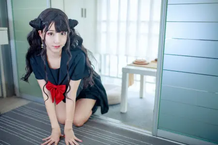美腿Coser黑川系列《小恶魔JK装》