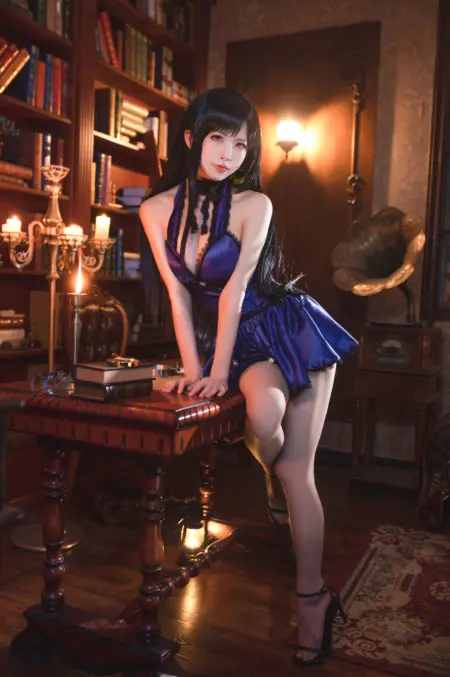水淼《 蒂法旗袍和礼服 》