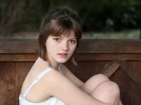 Model Alice