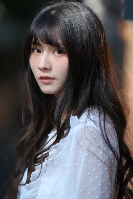 漂亮的台湾美女外拍