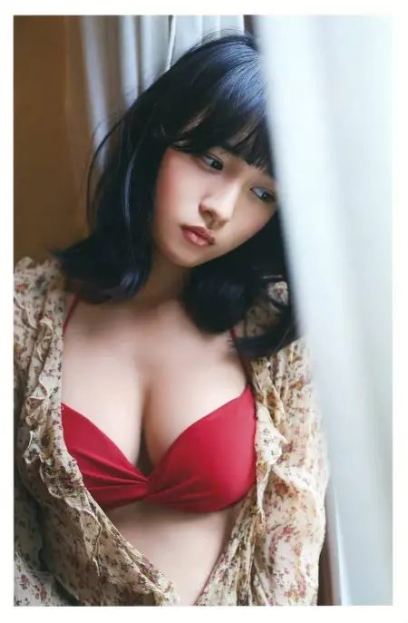 日星 浅川梨奈 Nana Asakawa