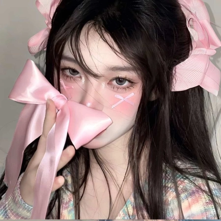 又纯又欲的优质女生真人头像