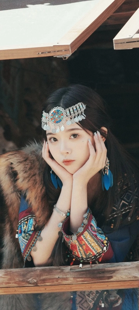 漂亮的美女全面屏手机壁纸8