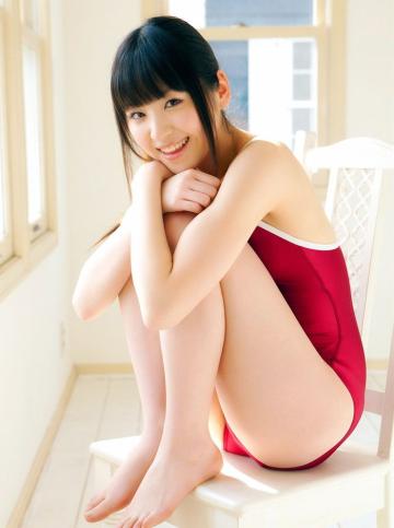 甜美可爱的少女性感玉足图片精选