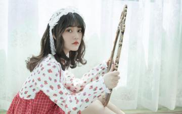 养眼气质美女高清桌面壁纸
