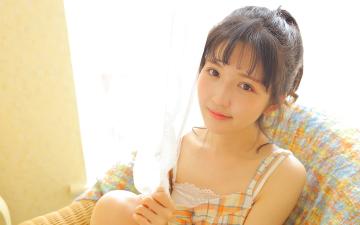 吊带长腿美女尤物高清电脑桌面壁纸