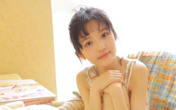 吊带长腿美女尤物高清电脑桌面壁纸