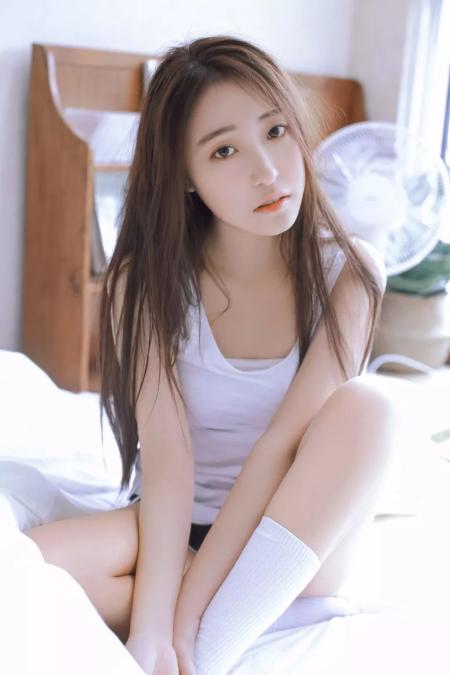 从身材到气质，均完美无可挑剔