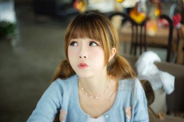 90后童颜女神杨伊