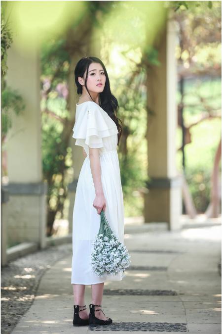 娴静的少女
