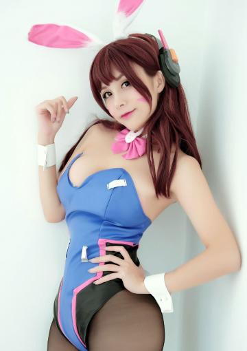 性感尤物夏美酱激情黑丝诱惑写真 DVA Cosplay