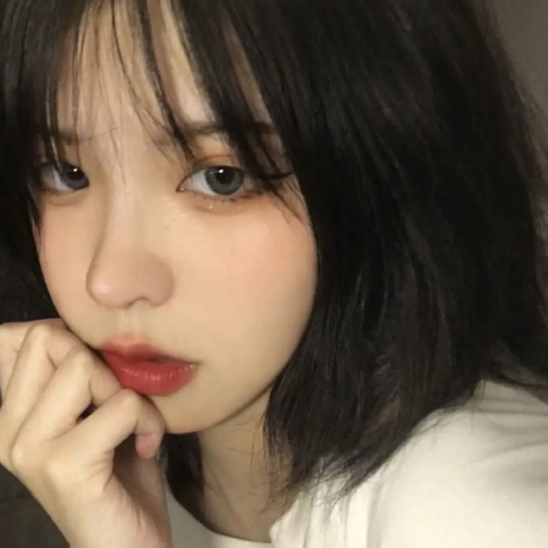女生头像 | 然后顶端相见